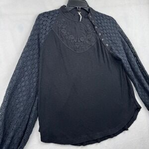 Free People Black Floral Embroidered Lace Sleeve Knit Crochet Top Blouse - M